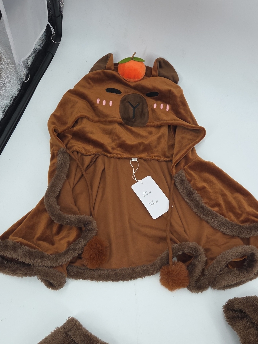 Capybara Girls Costume Size 8-10 Years - Picture 8 of 16